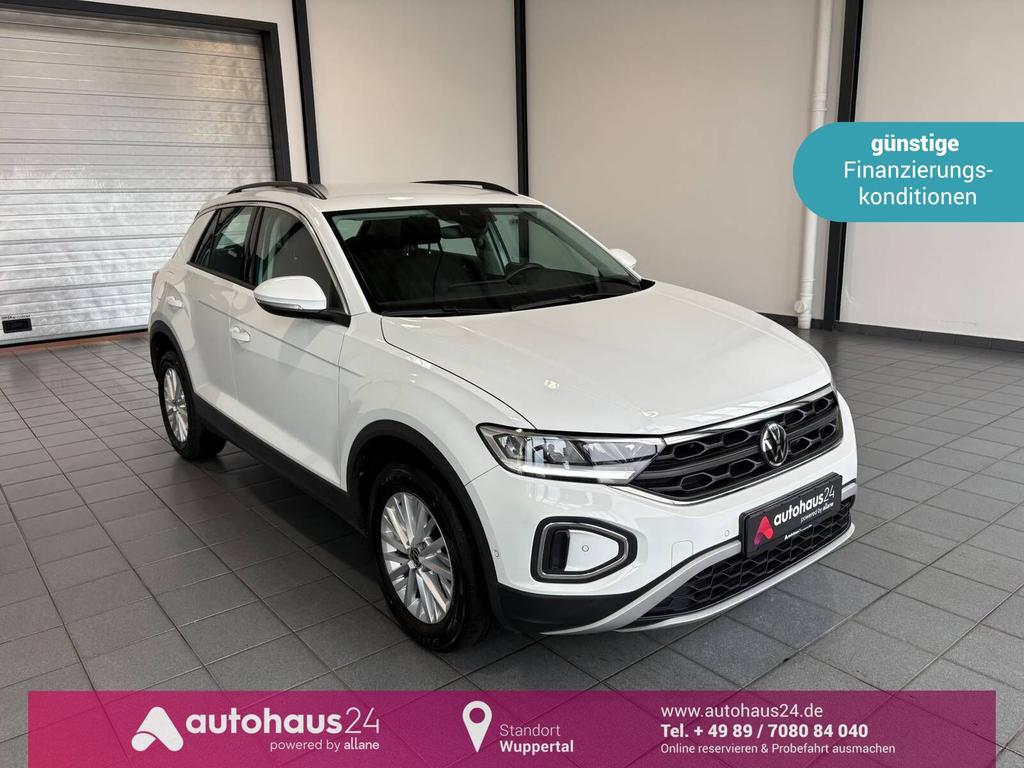 Volkswagen TRoc 15 TSI Life OPF  DSGLEDSHZParkAssist 2022