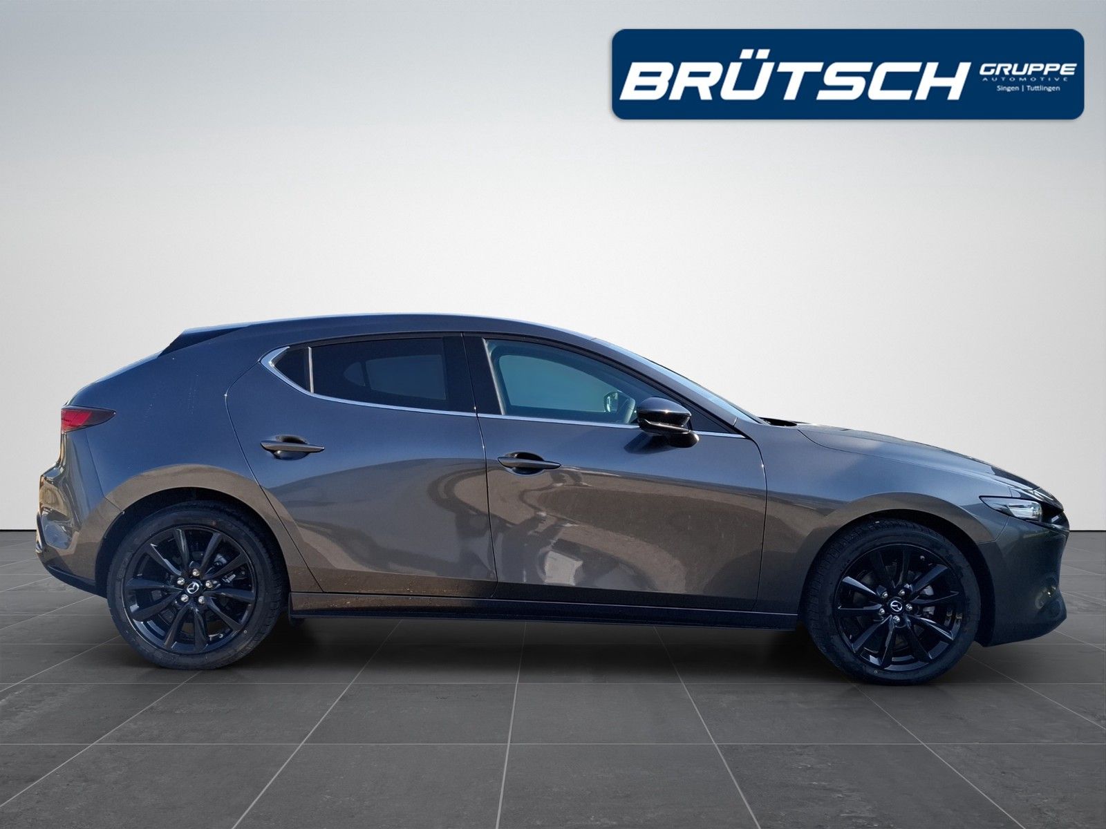 MAZDA 3 2.5 e-SKYACTIV G 140PS 6MT Homura - Image 8