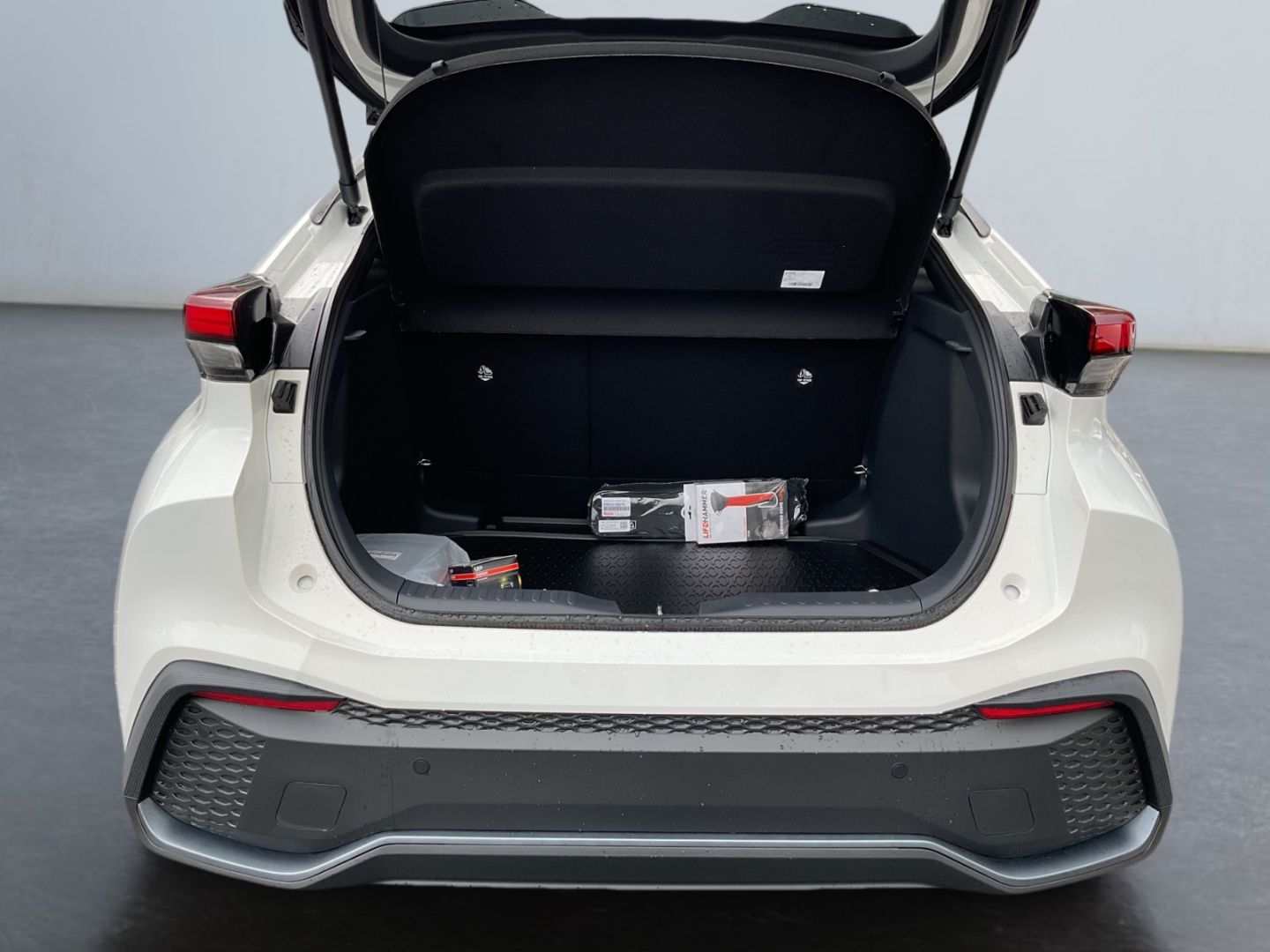 Toyota C-HR - Bild 16