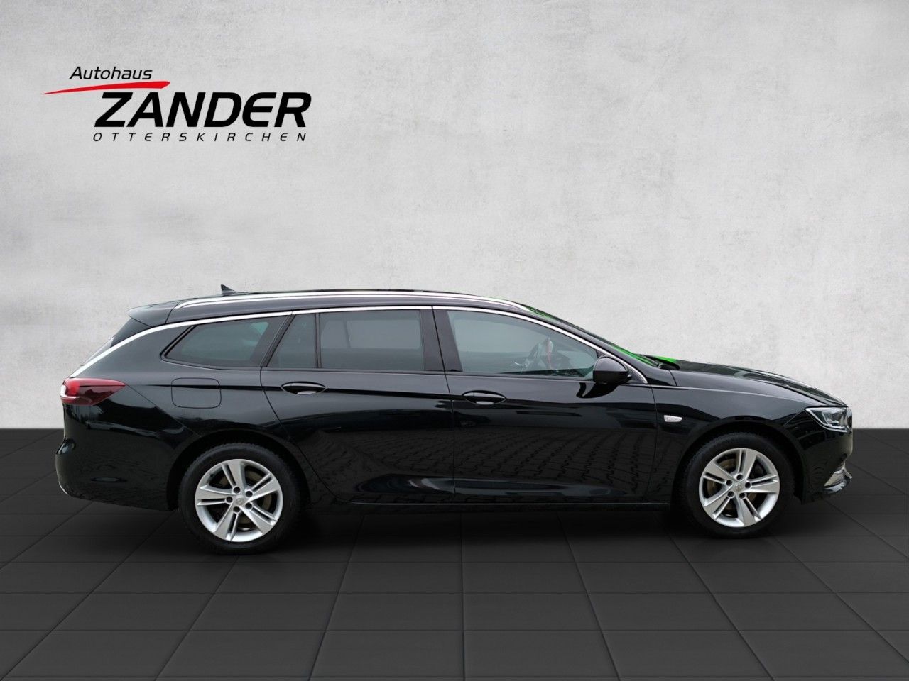 Fahrzeugabbildung Opel Insignia B Sports Tourer Innovation 4x4 Klima