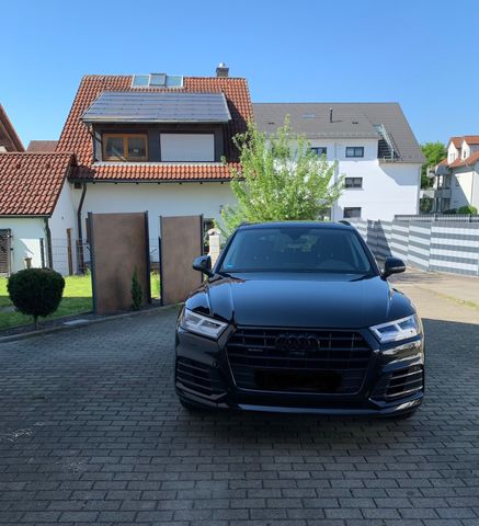 AUDI Q5 45 TDIQuattro Alcantara+Luft+Massage+Pano+B&amp;O