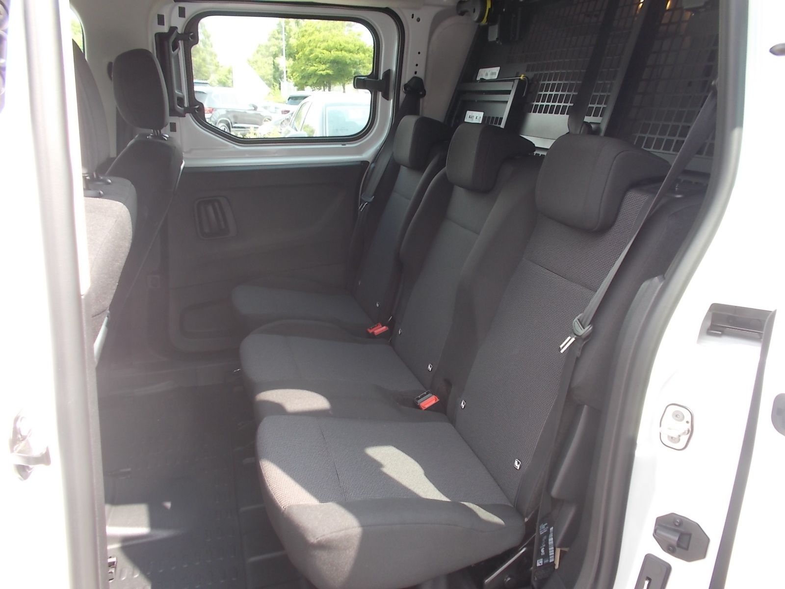 Fahrzeugabbildung Fiat Doblo Multicab L2 1.5 BlueHDi + 5 Sitzer