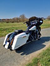 Harley-Davidson Street Glide CVO 5 HD - Harley-Davidson Motorräder in Braunschweig
