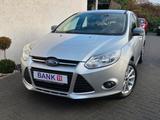Ford Focus Lim. Trend -SHZ/PDC/Automatik!- - Ford Focus Gebrauchtwagen in Düsseldorf