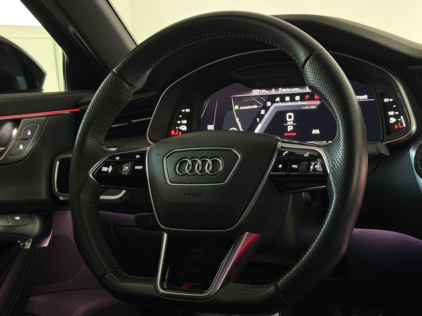 Fahrzeugabbildung Audi A6 Lim. 55 TFSI e Quattro/S6 OPTIK/STERNENHIMMEL