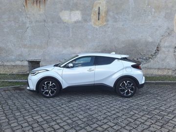 Toyota C-HR - 4