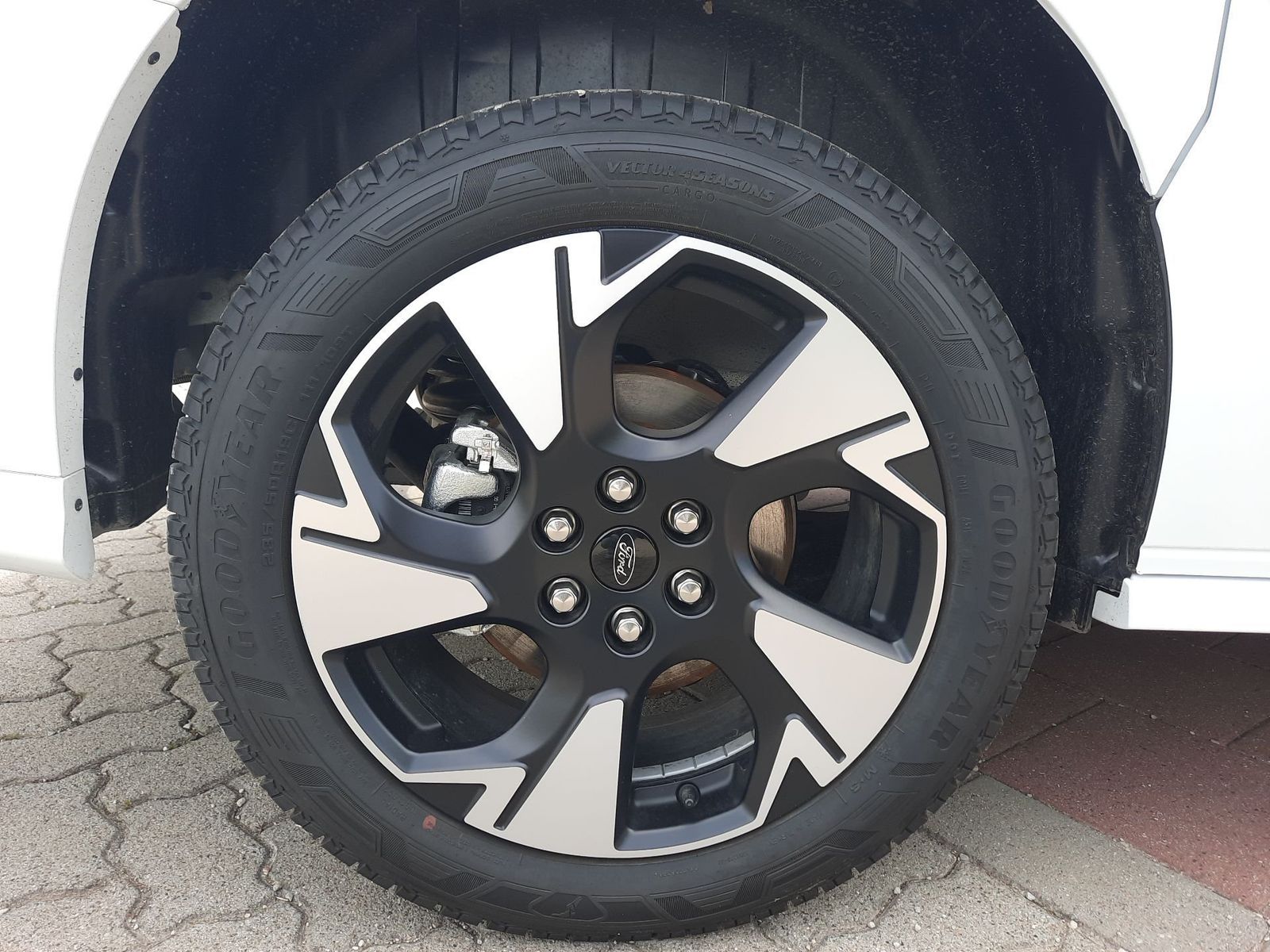 Ford Transit Custom - Bild 10