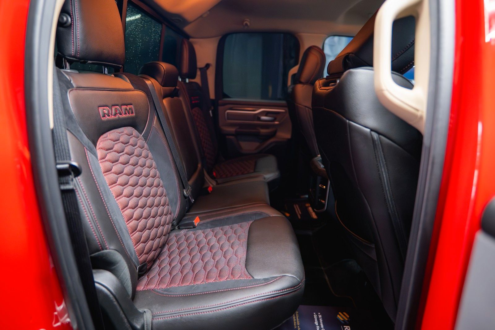 Fahrzeugabbildung Dodge RAM 5.7 V8 HEMI 4x4 RED DEVIL Offroad LONGBED