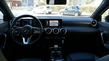 Fahrzeugabbildung Mercedes-Benz A 200 A -Klasse A 200, Navi, Kamera