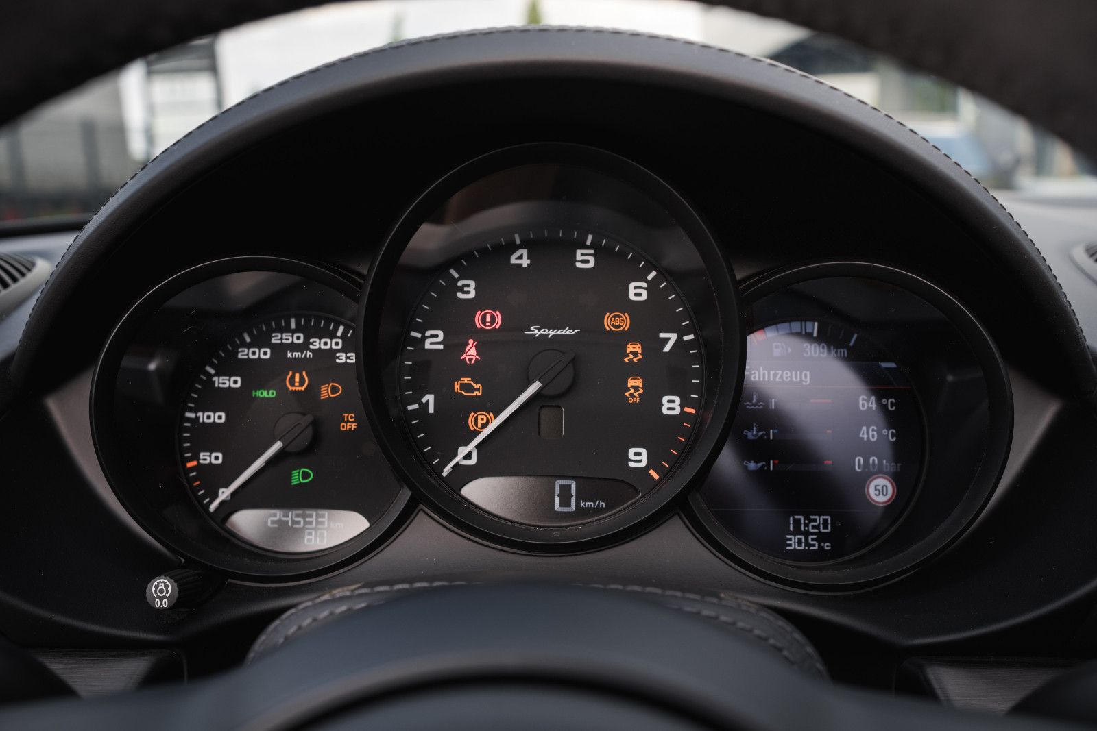 Fahrzeugabbildung Porsche Boxster 718 Spyder-BOSE -Sound-Approved-1. Hand