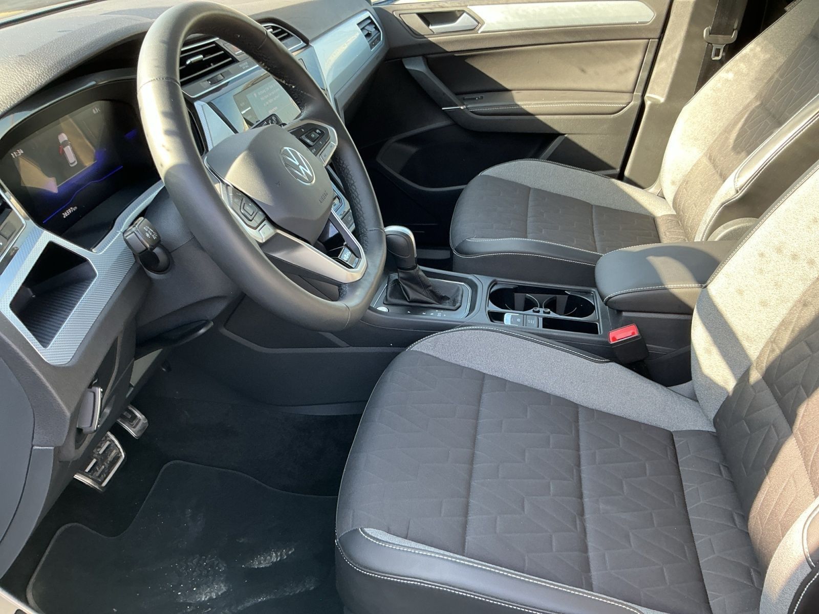 Volkswagen Touran - Bild 12