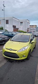 Ford Fiesta 1,6 Ti-VCT Titanium Titanium - Ford Fiesta: Grün
