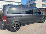 Mercedes-Benz V 300 d Aut. - EDITION kompakt AMG Line, AHK - Mercedes-Benz V 300: Kompakt