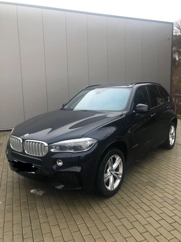 BMW X5 xDrive40d Sport-Automatik mit  M Sportpaket