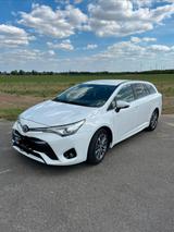 Toyota Top Zustand! Toyota Avensis Edition S 1,6 ... - Toyota Avensis Gebrauchtwagen in Mülheim (Ruhr)