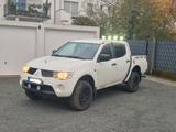 Mitsubishi Zu verkaufen Mitsubishi L200 - gebrauchte Mitsubishi L200 aus dem Jahr 2011
