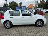 Dacia Sandero Laureate/Isofix/Tüv/Inspektion neu - Dacia aus 2011