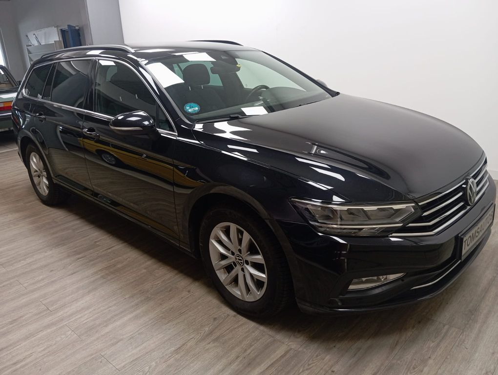 Image of Volkswagen Passat Variant