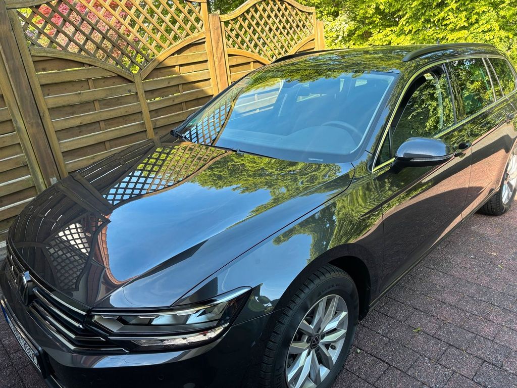 Image of Volkswagen Passat Variant