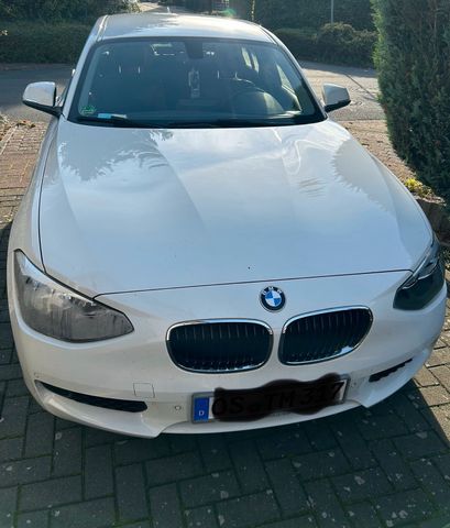 BMW Bmw 1 er 116d  Scheckheftgepflegt