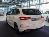 Mercedes-Benz B 180 d AMG Line Night KEYLESS Pano AHK DISTRO - Mercedes-Benz B-Klasse
