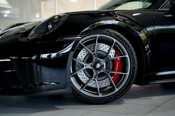 Porsche 992 - 2