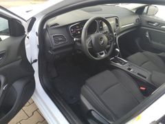 Fahrzeugabbildung Megane IV Grandtour Business Edition 1.6 E-TECH