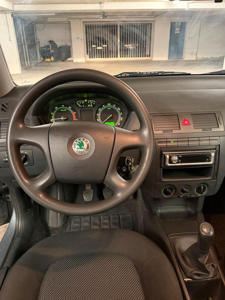 Skoda Fabia 2005 — photo 7