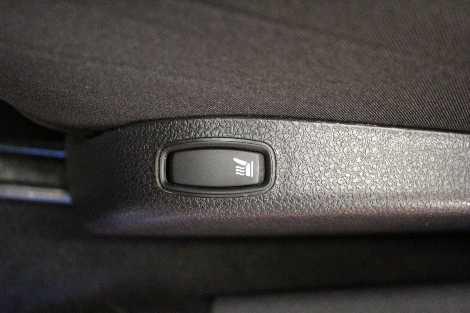 Fahrzeugabbildung Dacia Lodgy TCe 130 Stepway **Navi*7 Sitze*Techroad