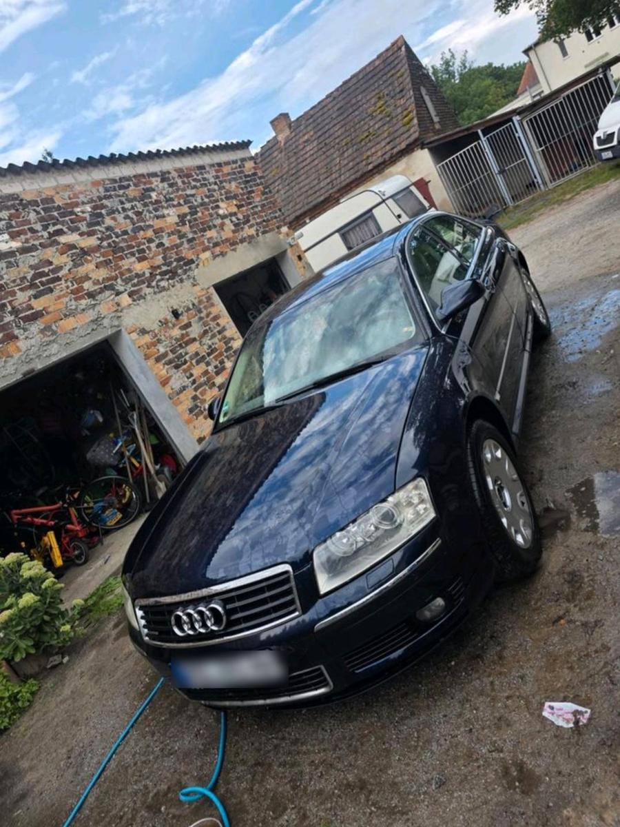Audi A8