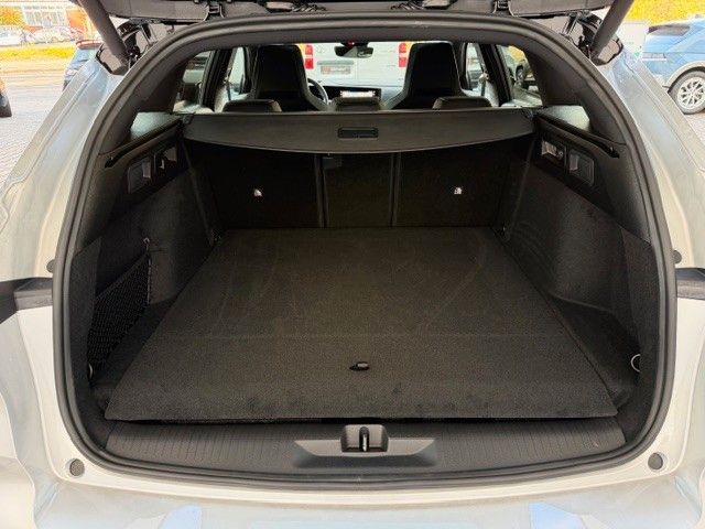 Fahrzeugabbildung Opel Astra ST GSe 225PS Plug-In-Hybrid Panorama/LED!