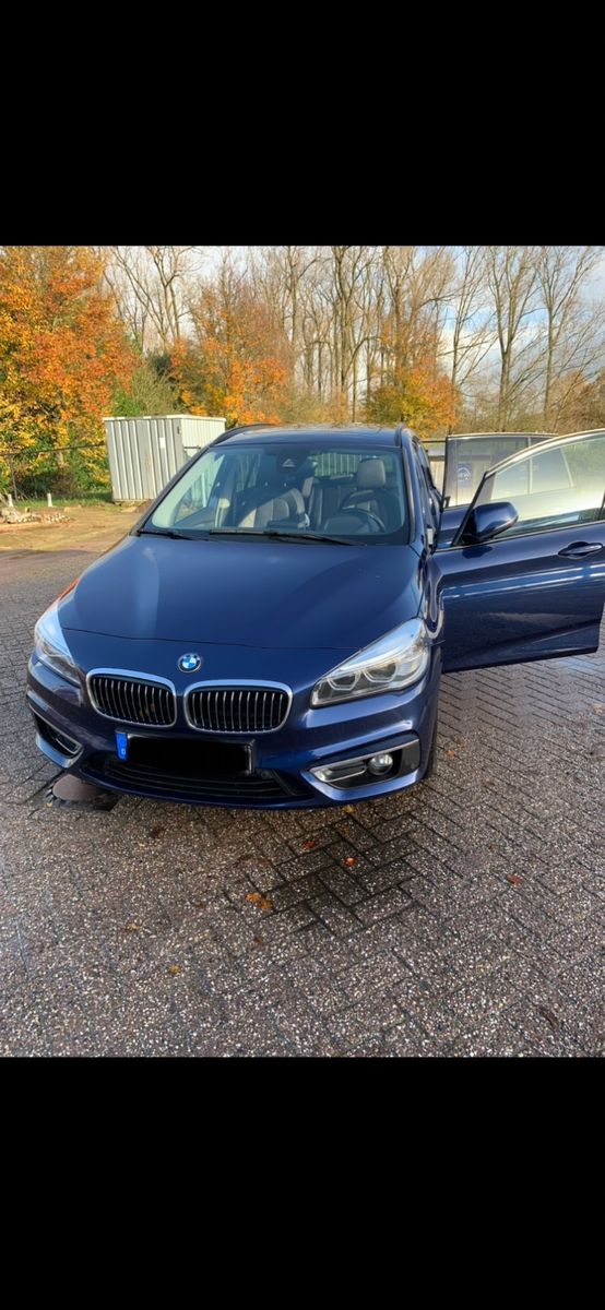 BMW 218 Gran Tourer 218d Luxury Line Luxury Line