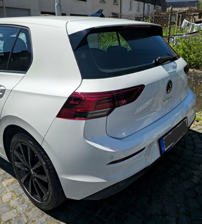 Image of Volkswagen Golf