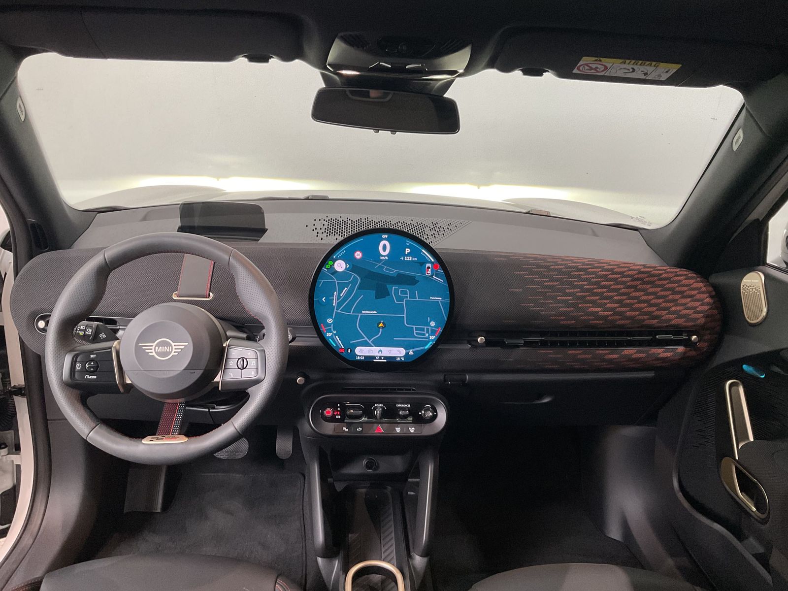 Fahrzeugeinzelansicht 7 Fahrzeugabbildung MINI Aceman SE |JCW Trim |Paket XL