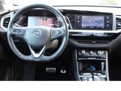 Fahrzeugabbildung Opel Grandland GSe *4x4*Kamera*Standheizung!*Allrad*