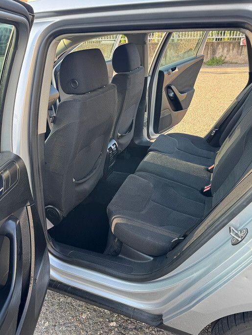 Volkswagen Passat 2006 — photo 12
