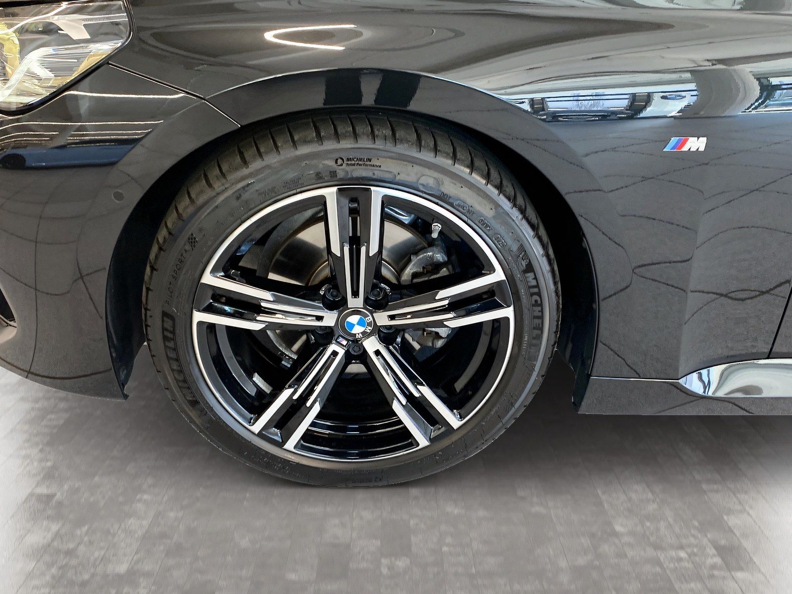 BMW 220 - Bild 9