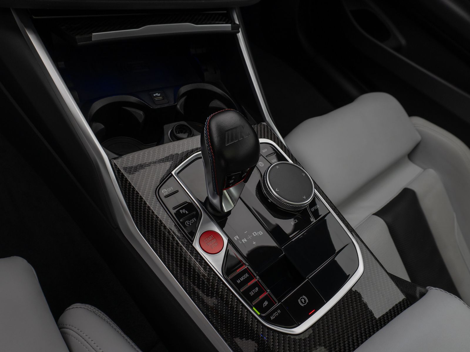 Fahrzeugabbildung BMW M4 xD Coupé Competition Kamera Glasdach HUD H/K