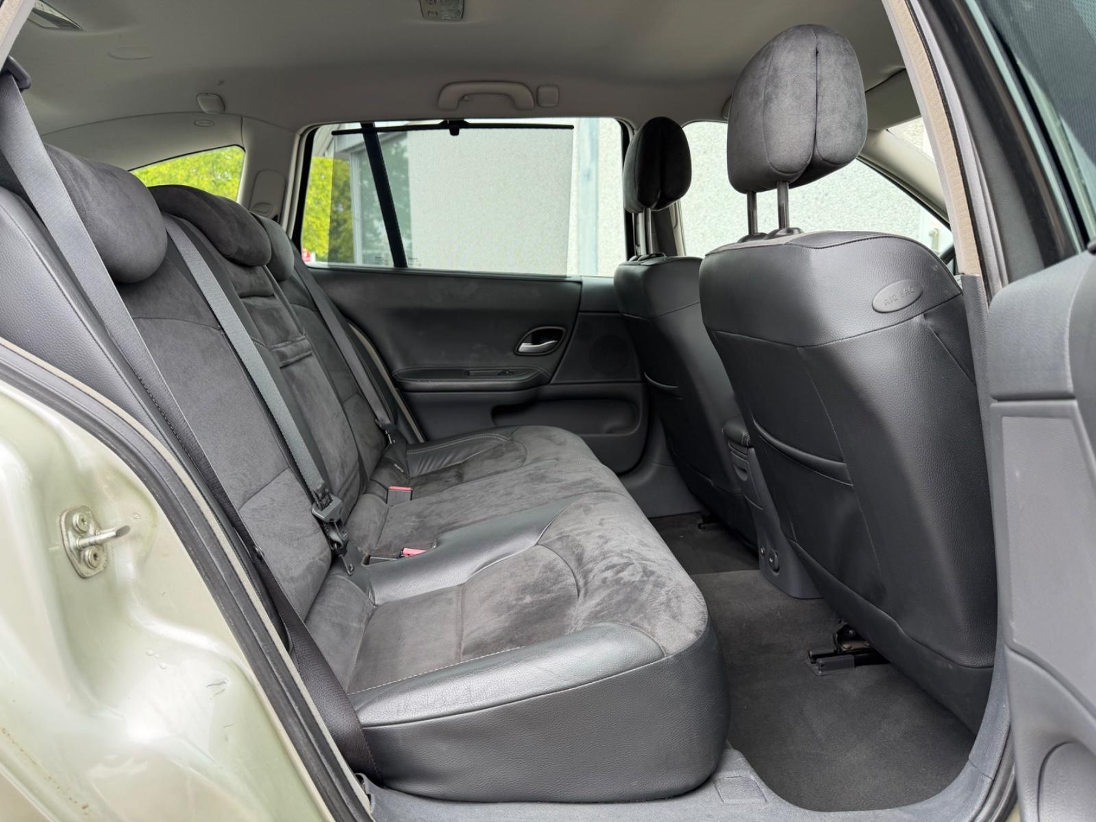 Renault Laguna 2004 — photo 8