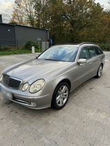 Mercedes-Benz Mercedes w211 E270cdi kombi t Modell - Mercedes-Benz E 270 aus 2004