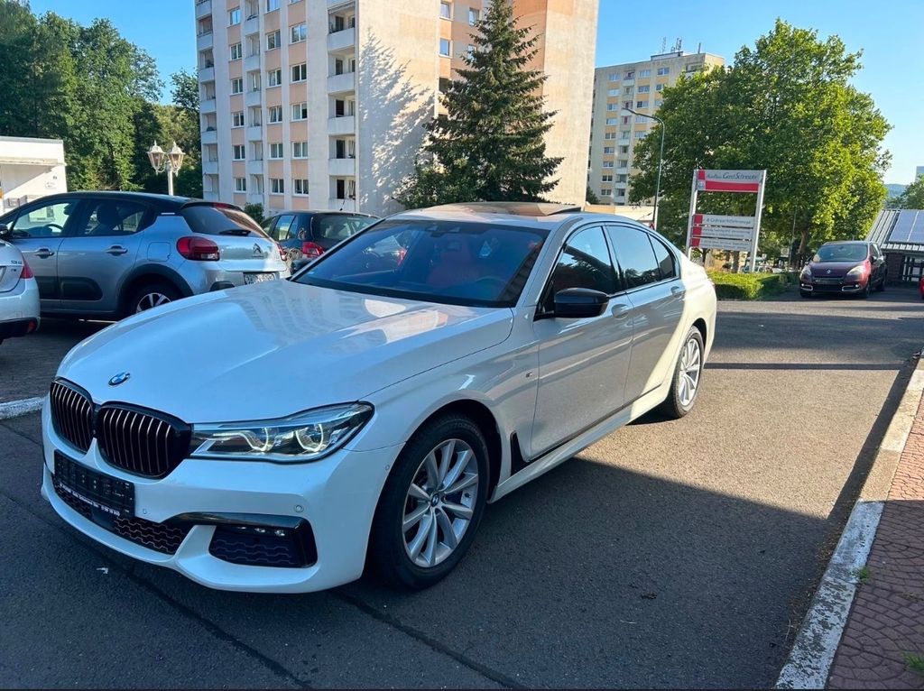 Image of BMW 750