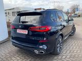 BMW X5 xDrive 25 d M*Sport*AHZV*Panor*Leder* - BMW X5 mit Diesel-Antrieb: Geländewagen