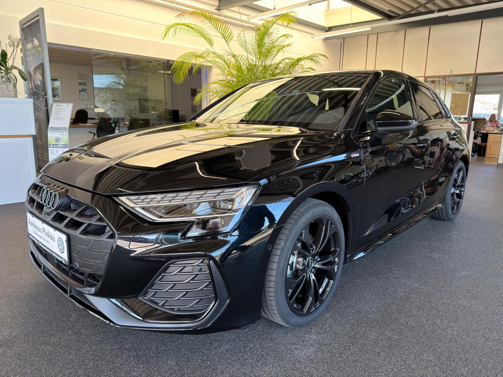 Audi A3 Sportback 35 TFSI 3x S-line PANO SONOS Matrix