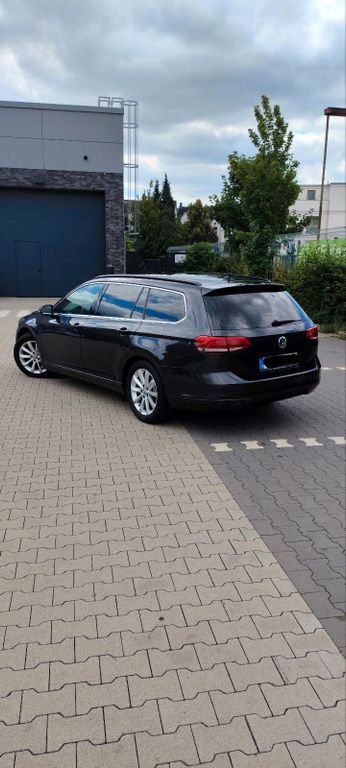 Image of Volkswagen Passat Variant