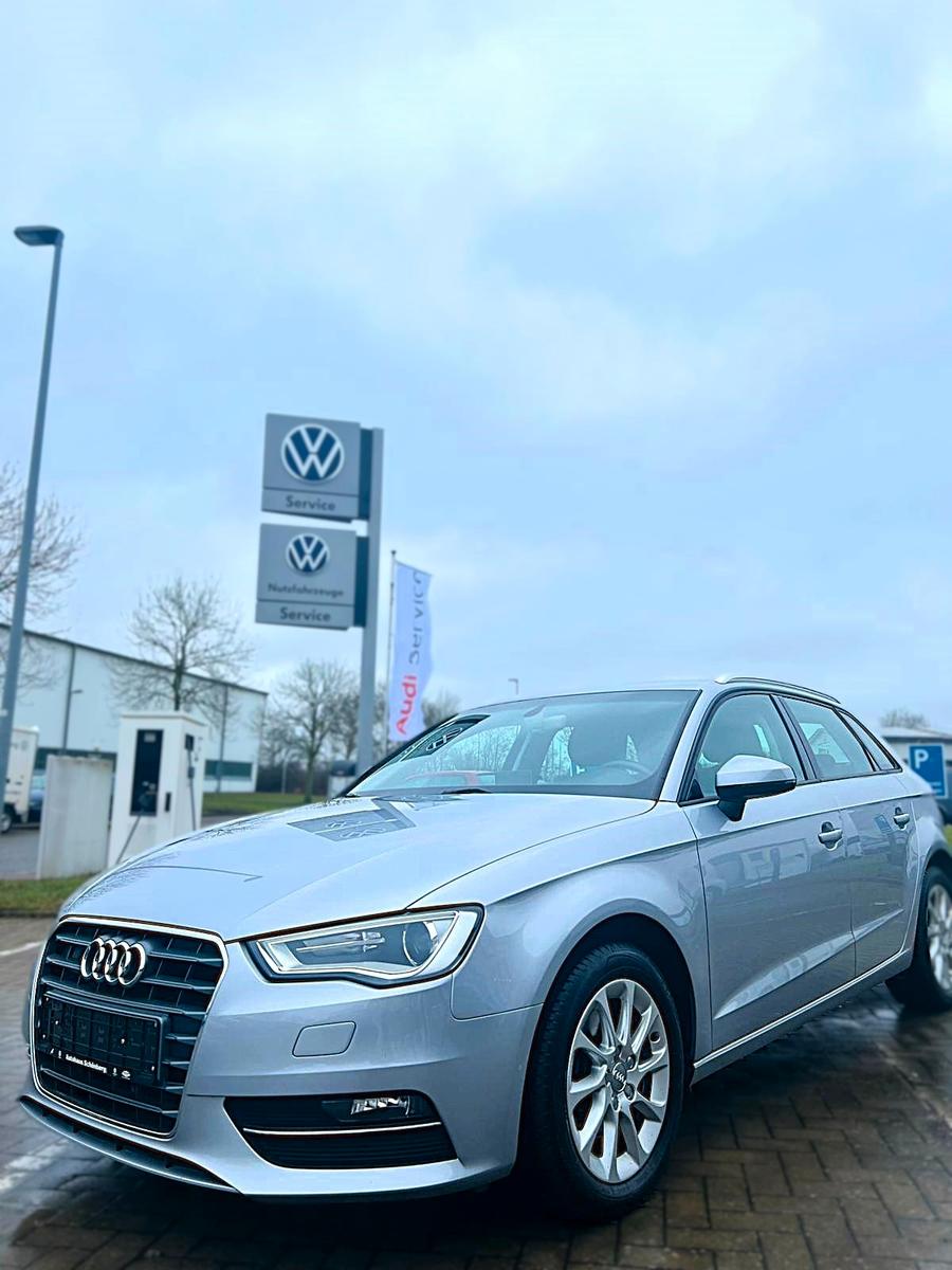 Audi A3 Sportback Attraction
