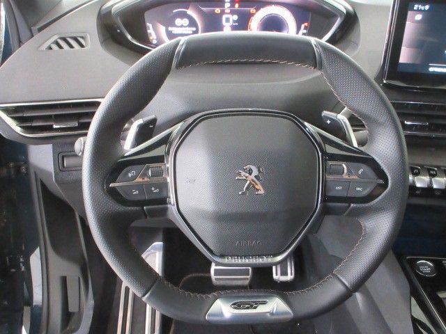 Fahrzeugabbildung Peugeot 5008 GT 1.2T NAVI/LED/SHZ/LEDER/PDC+CAM/PARKASS.