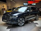 Volkswagen Touareg Elegance 4Motion eHybrid*Pano*HuD* - Volkswagen Touareg in Duisburg