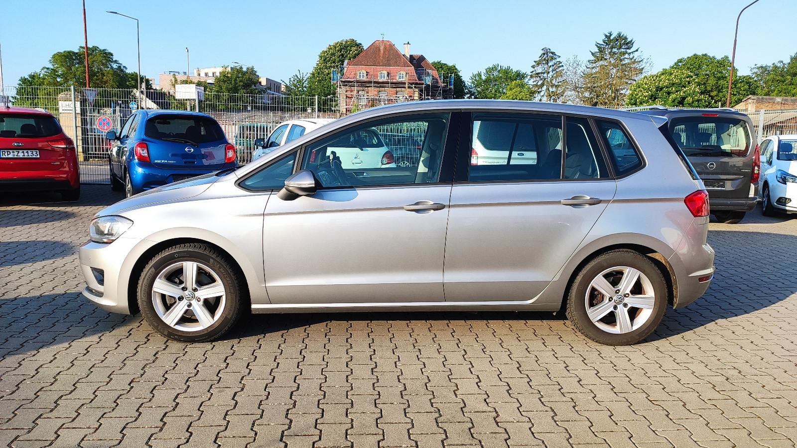 Volkswagen Golf Sportsvan 125 PS*Automatik*AHK*PDC*SH*ALU*