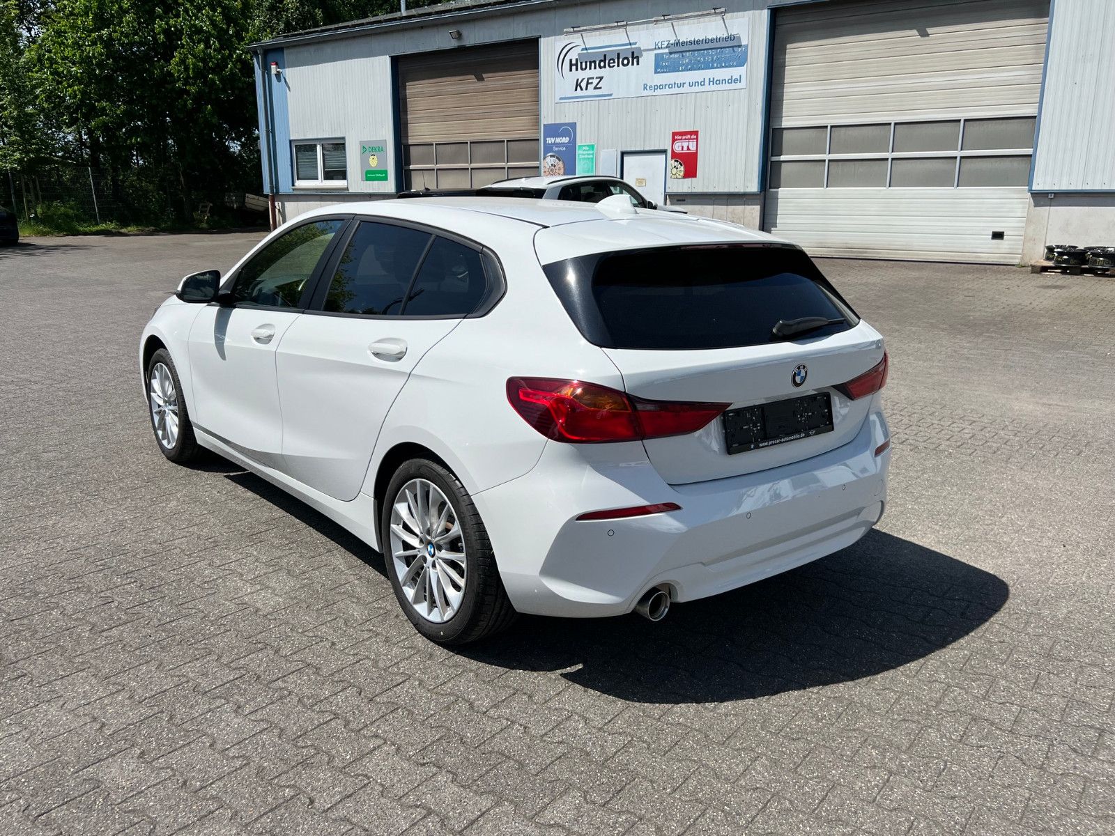 BMW 118i Advantage 17"Alu+WR,HeadUp,Sitzhz.Sportsitz foto 4