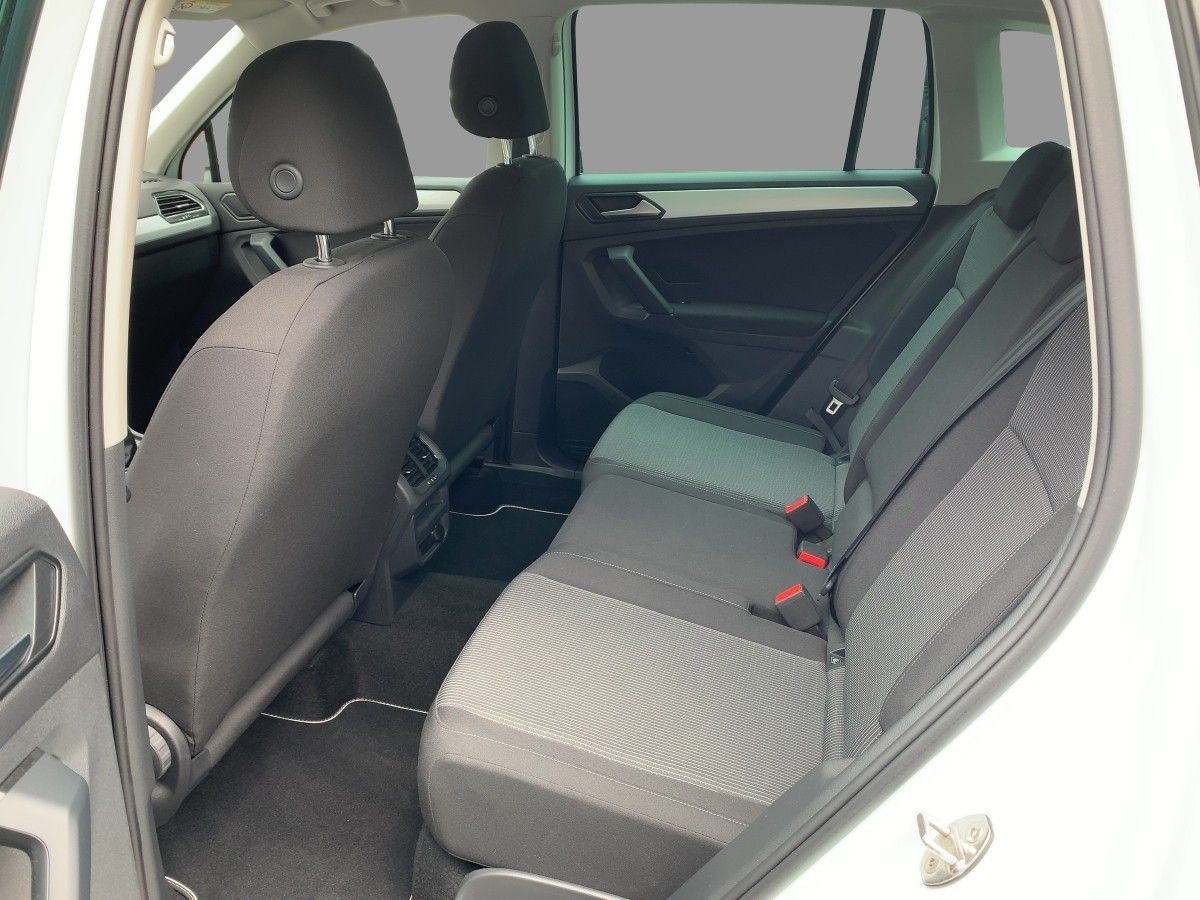 Volkswagen Tiguan 1.5 TSI Klima LED App PDC foto 8
